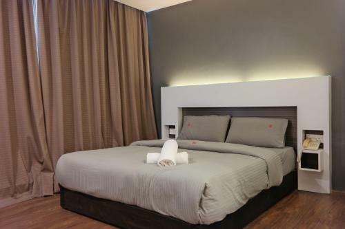 Summer Oscar Boutique Hotel