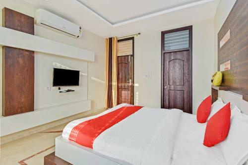 Hotel Oyo 63137 Ekansh Palace