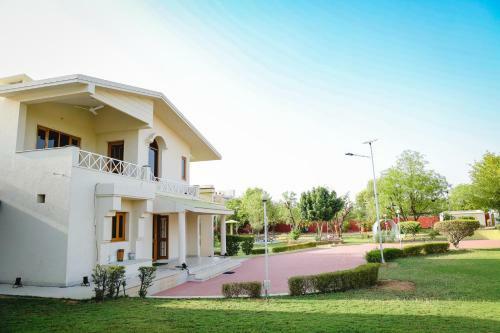 Agroturismo Royale Lalit Farm