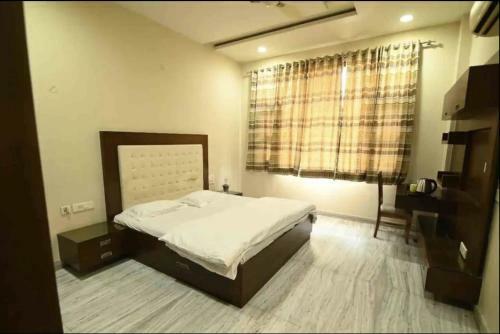 Hostal The Sanidhya Cottage