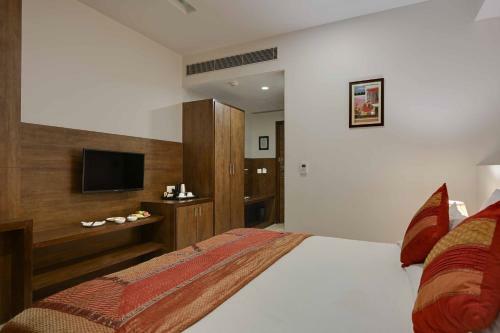 Hotel Shahpura Residency