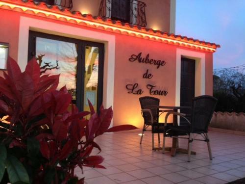 Hotel Logis Auberge De La Tour