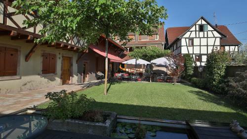 Hotel Logis H�tel Restaurant La Charrue