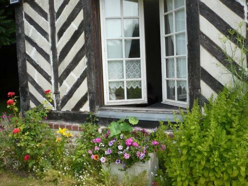 Hostal Manoir Du Poirier De Chio