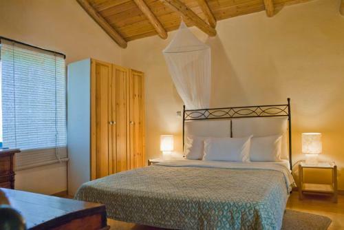 Hostal Agathes Traditional Houses