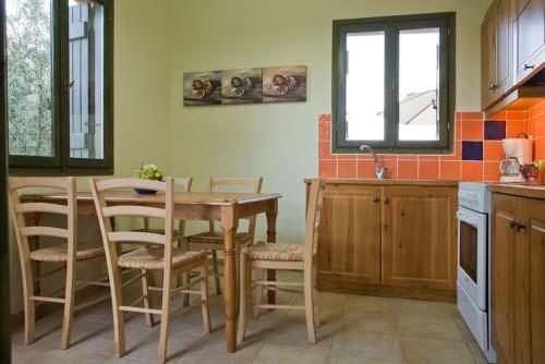 Hostal Agathes Traditional Houses