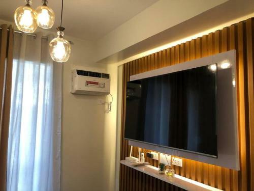 Apartamento Stayplus Tagaytay Lux Modern Rustic Suite +parking