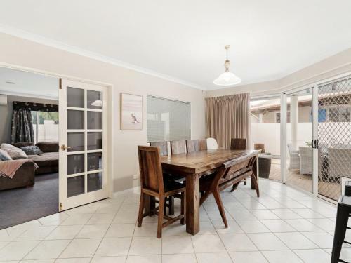 Aqua La Vista Mandurah
