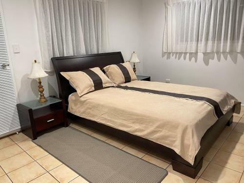Tamborine Accommodation 84 Eagle Heights Road 6 Bedroom 3 Baths Parking