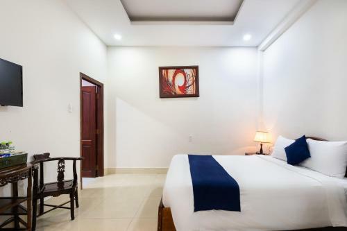 Joi Central Hotel