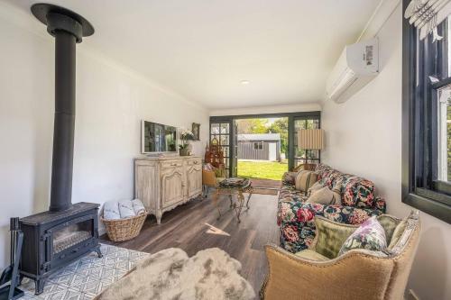 Mudgee Maison- A Charming Vintage Country Escape