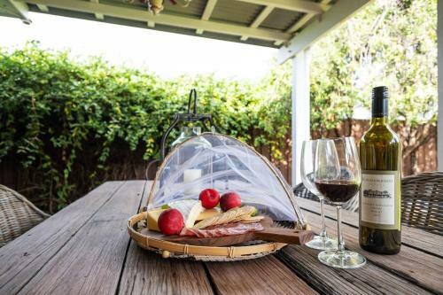 Mudgee Maison- A Charming Vintage Country Escape