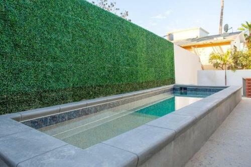 Modern 3bd/3ba Home With Pool And Rooftop