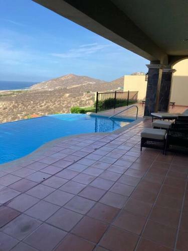 Montecristo Estates: Luxury Villa + Private Pool & Hot Tub