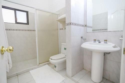 Casa Familiar En Lomas De Cocoyoc