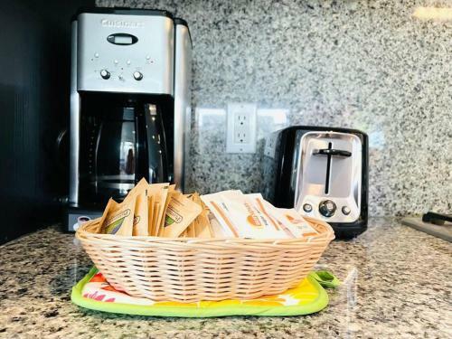 Apartamento Spacious Downtown 2 Bedroom Condo With Pool And Air Conditioning