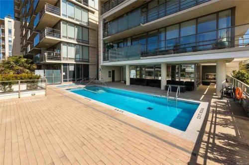Apartamento Spacious Downtown 2 Bedroom Condo With Pool And Air Conditioning
