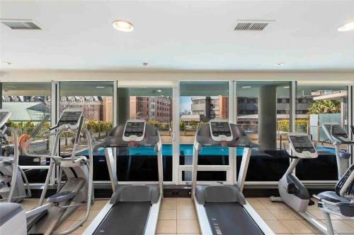 Apartamento Spacious Downtown 2 Bedroom Condo With Pool And Air Conditioning