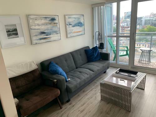 Apartamento Aj?s Downtwon Toronto Suite+parking
