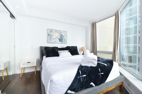 Apartamento Yorkville Luxury Suite Downtown Toronto