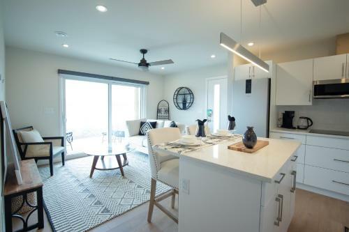 The Lakeview At Naramata Home