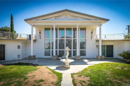 Private Hilltop Villa W/pool, Office & Fiber Wifi