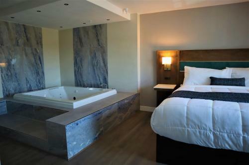 Hotel Homestay Suites - Studios & Spas
