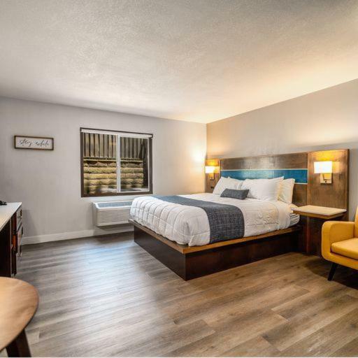 Hotel Homestay Suites - Studios & Spas