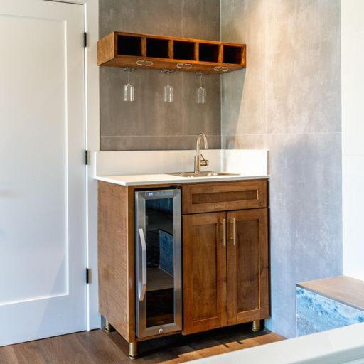 Hotel Homestay Suites - Studios & Spas