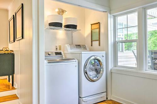 Beautiful Cottage, Steps To Downtown Murphys!