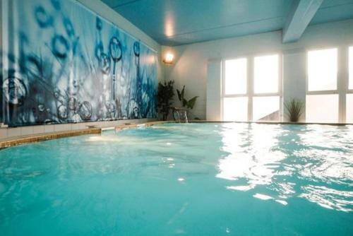 Hotel Thalacap Ars-en-r�
