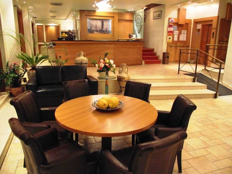 Aeolis Hotel
