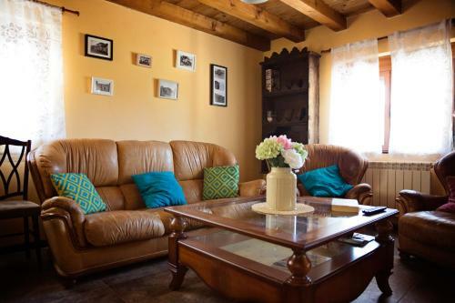 Apartamentos Rurales Las Carballedas