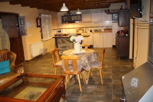 Apartamentos Rurales Las Carballedas