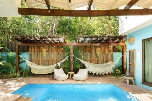 Private Villa In Aldea Zama