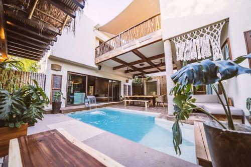 Private Villa In Aldea Zama