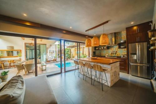 Private Villa In Aldea Zama