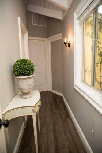A Charming Carriage Home On A Private Estate