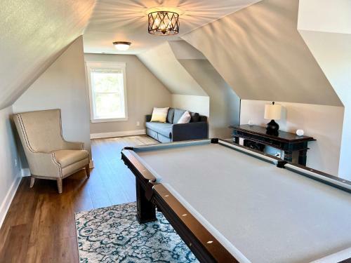 Wine Country Modern Farmhouse W/ Heated Pool & Spa