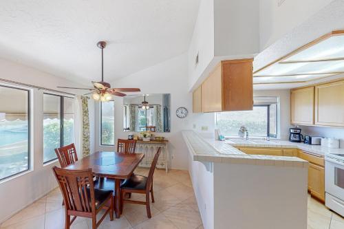 Palm Desert Resorter 16-18
