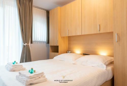 Spacious Apartment With Free Parkingspace Close To The Sea