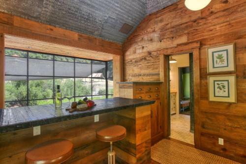 See Camp Ranch Loft 1 Bdrm