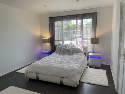 Adorable 3bd, 3ba Home In Beverly Hills