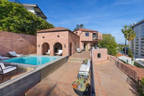 Villa House On The Sunset Strip
