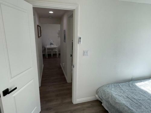 La Modern Guest House