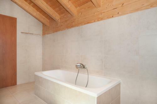 Villa Le S�lect 5 Jacuzzi & Sauna � Vionnaz