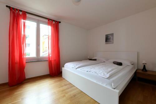 Apartamento Locarno Garden & E-scooters