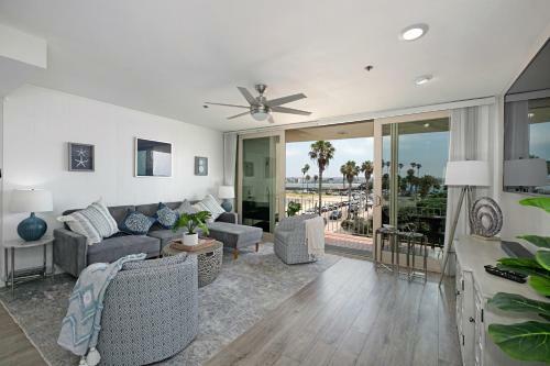 Bayside Walk Escape Unit A