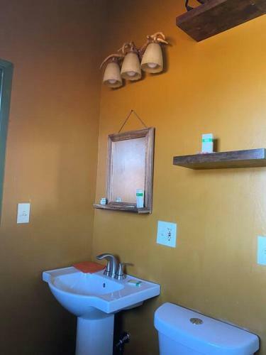 Apartamento La Sala (living Room) Across Old Town/mcrd