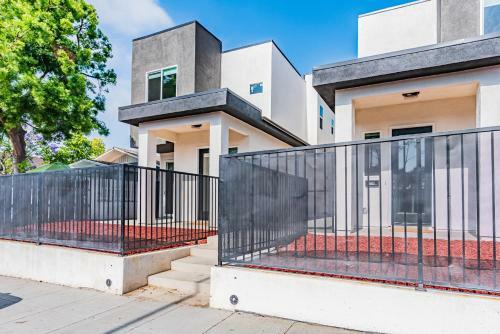 Apartamento New & Spacious 2 Br Home 10 Mins To The Beaches